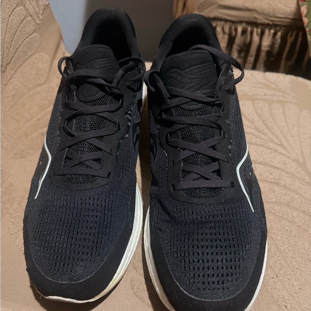 Saucony freedom mens Black Athletic Running Shoes